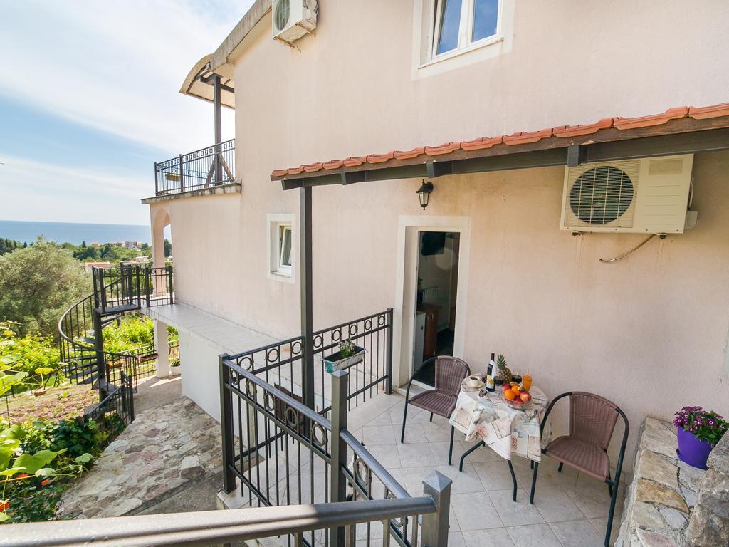 Apartments Midzor Petrovac Kültér fotó