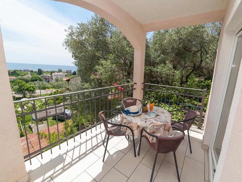 Apartments Midzor Petrovac Kültér fotó