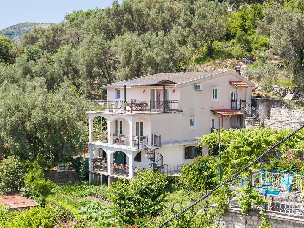 Apartments Midzor Petrovac Kültér fotó